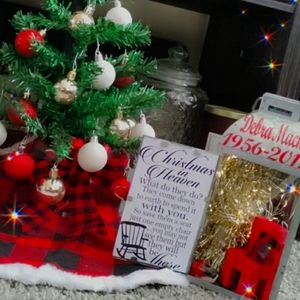 Memorial Christmas Lanterns